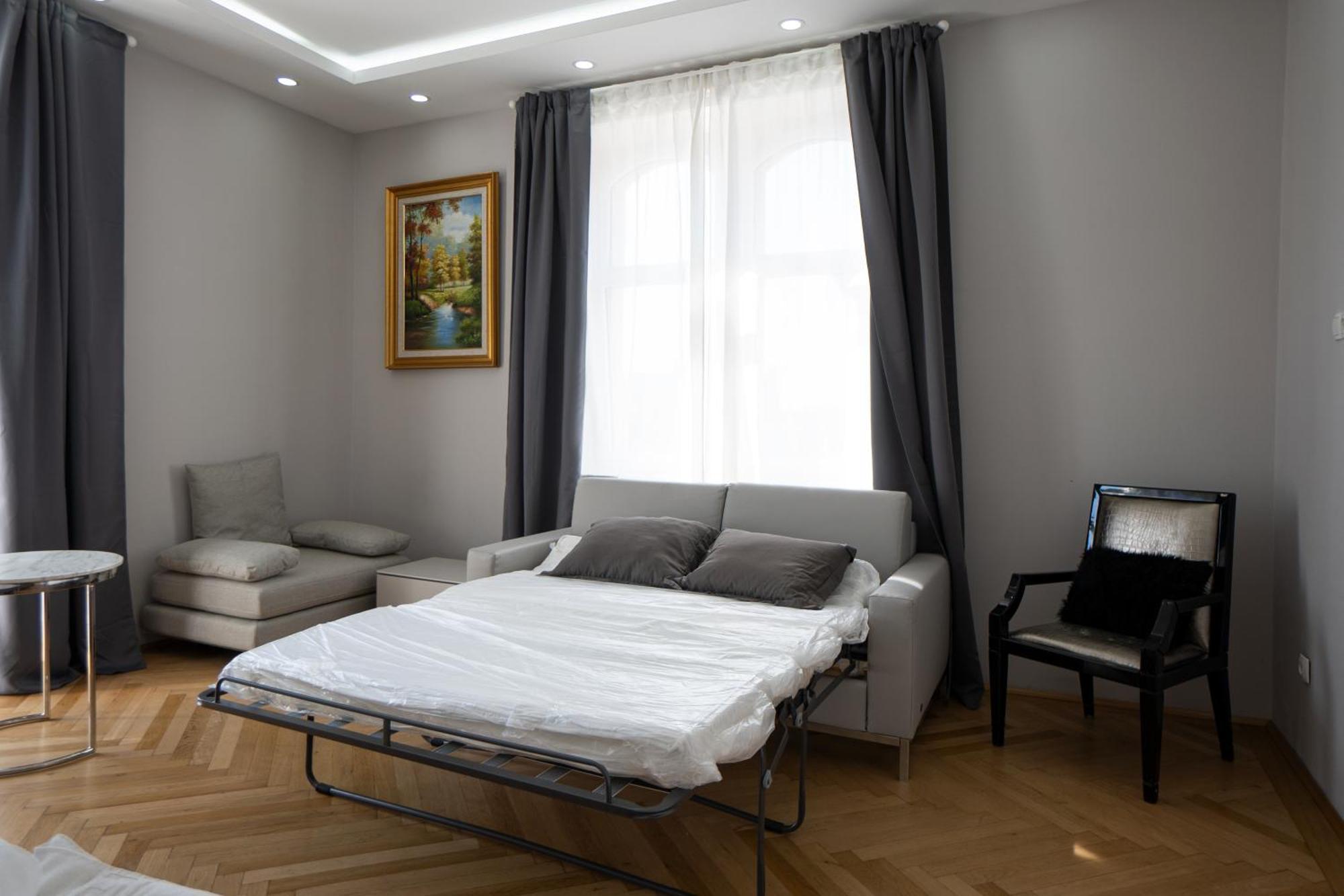 Charming 2-Room Apartment With Balcony, 15 Min To Center Vienna Luaran gambar